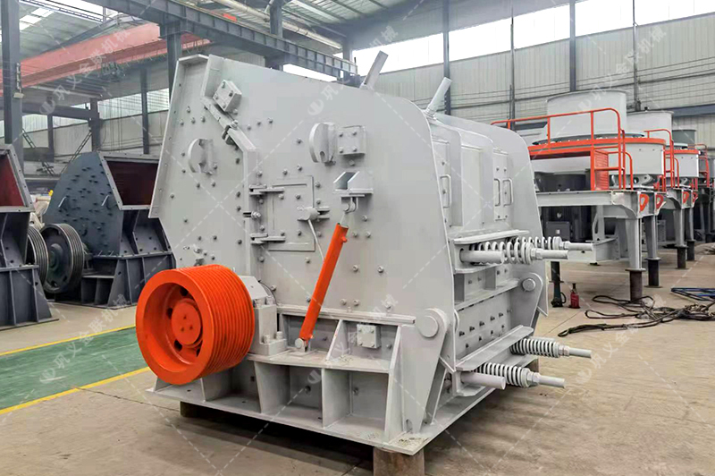 反擊式破碎機價格,反擊式破碎機廠家,反擊破碎機設(shè)備 反擊式破碎機價格,反擊式破碎機廠家,反擊破碎機設(shè)備