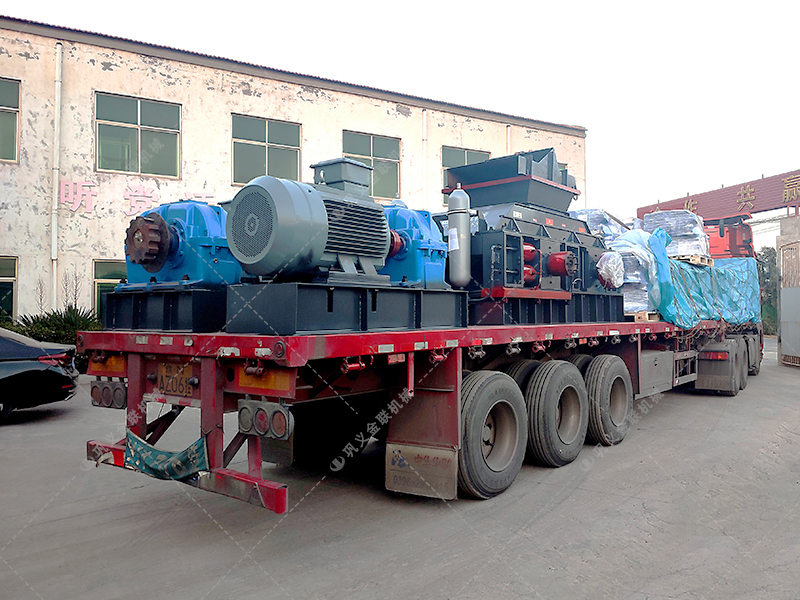 對輥破碎機(jī):如何成為石料加工的神話級設(shè)備 對輥破碎機(jī):如何成為石料加工的神話級設(shè)備